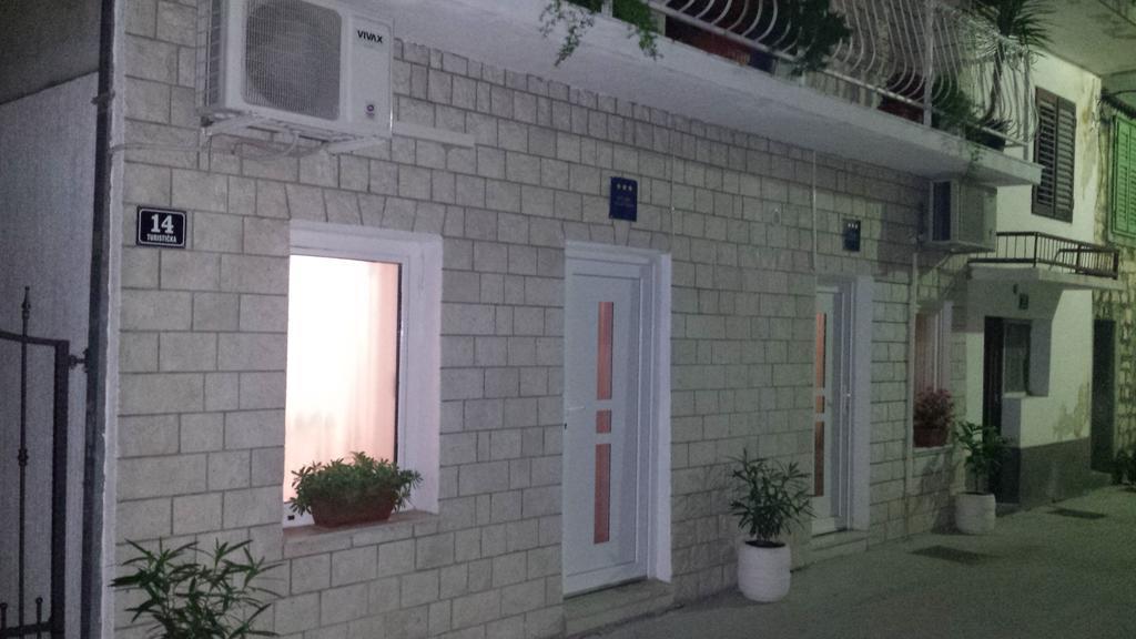 Studio Apartment Legcevic Kaštela Exterior foto