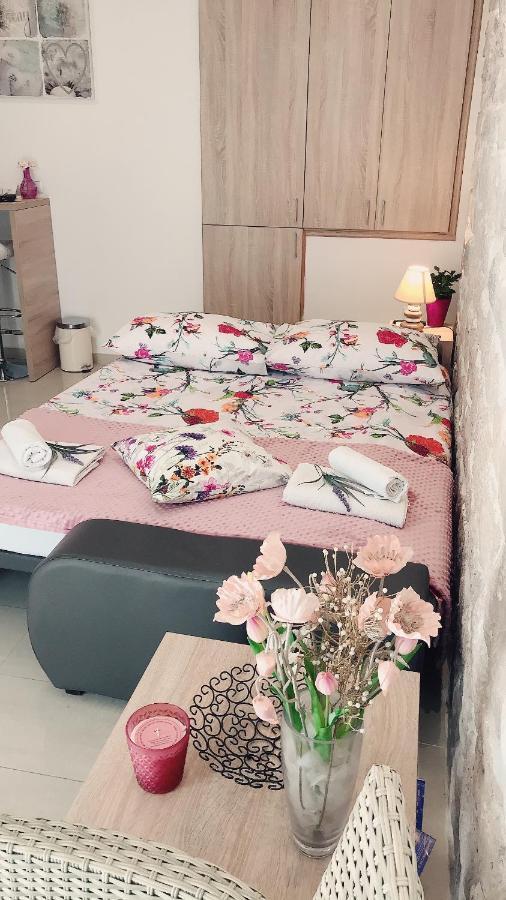 Studio Apartment Legcevic Kaštela Exterior foto